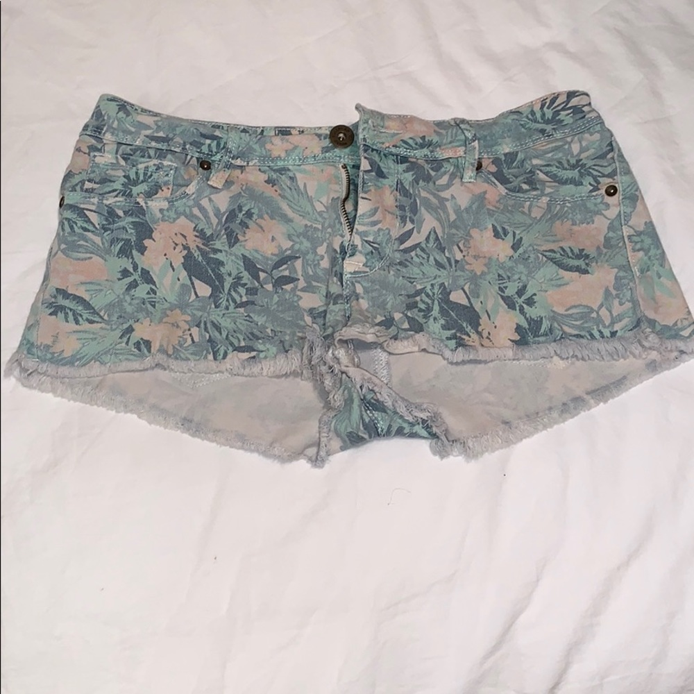 Bullhead Denim & Co. Shorts